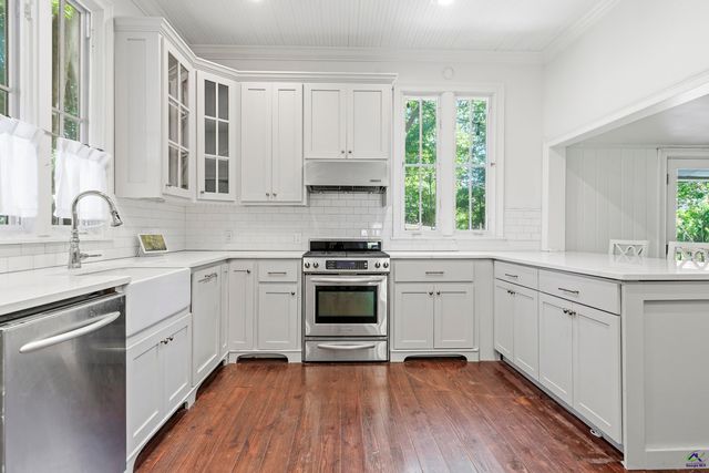2324 Clayton Street, Macon, GA 31210