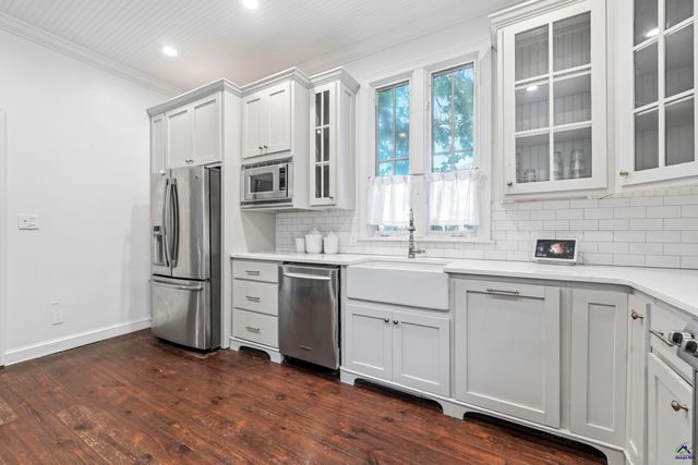 2324 Clayton Street, Macon, GA 31210