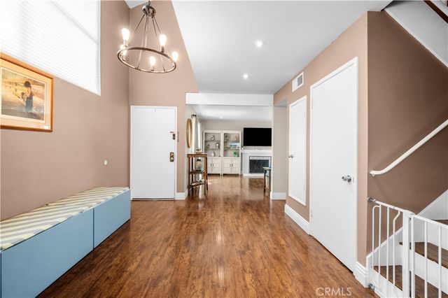 1410 Cabrillo Park, Santa Ana, CA 92701