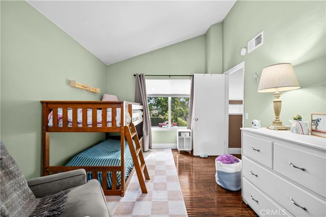 1410 Cabrillo Park, Santa Ana, CA 92701