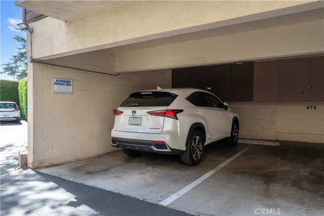1410 Cabrillo Park, Santa Ana, CA 92701