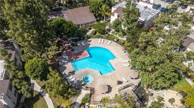 1410 Cabrillo Park, Santa Ana, CA 92701