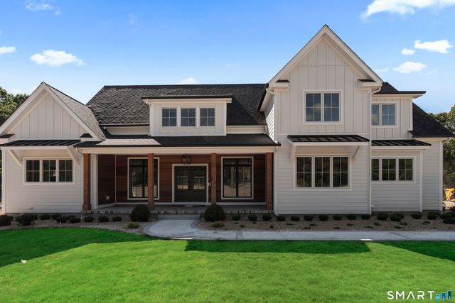 23-1 Heritage Road, East Lyme, CT 06333