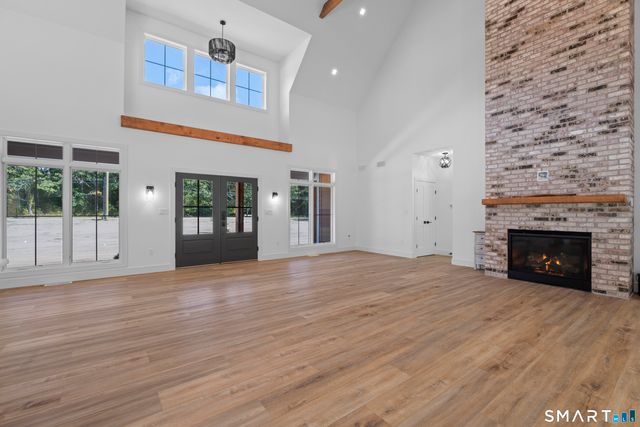 23-1 Heritage Road, East Lyme, CT 06333