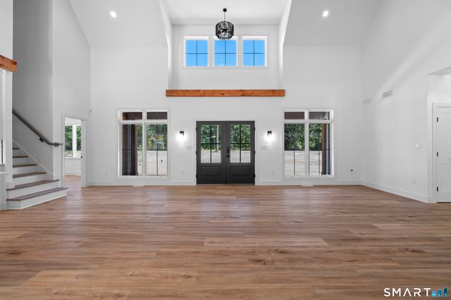 23-1 Heritage Road, East Lyme, CT 06333