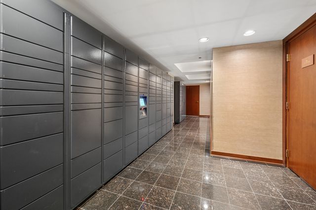 910 S Michigan Avenue 1812, Chicago, IL 60605