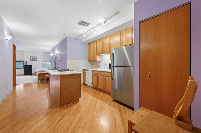 910 S Michigan Avenue 1812, Chicago, IL 60605