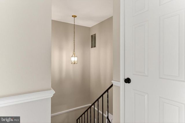 7405 WILLSHIRE HUNT CT, Springfield, VA 22153