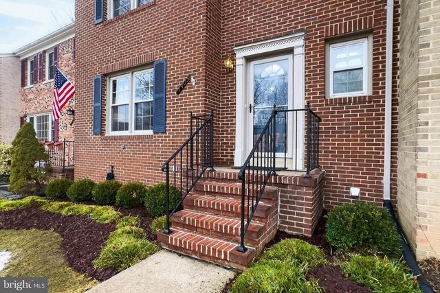 7405 WILLSHIRE HUNT CT, Springfield, VA 22153