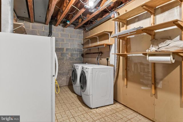 7405 WILLSHIRE HUNT CT, Springfield, VA 22153