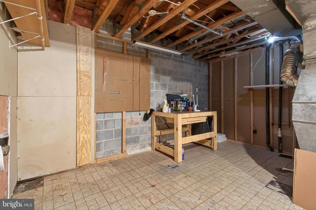 7405 WILLSHIRE HUNT CT, Springfield, VA 22153