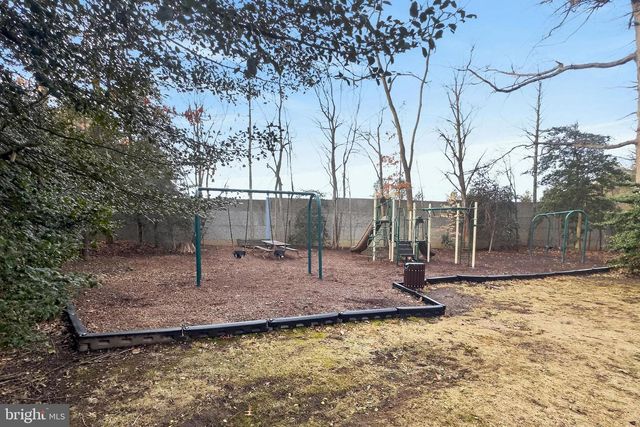 7405 WILLSHIRE HUNT CT, Springfield, VA 22153