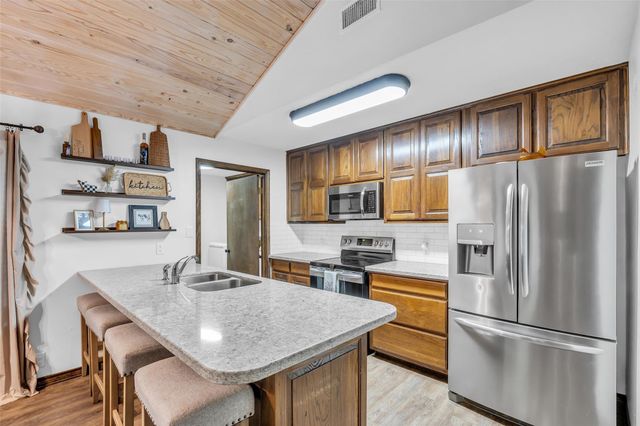 149 Parklane Drive, Livingston, TX 77351