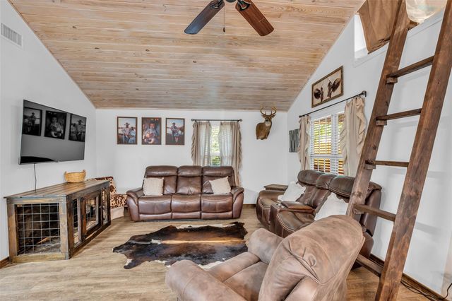 149 Parklane Drive, Livingston, TX 77351