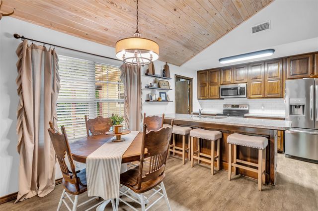 149 Parklane Drive, Livingston, TX 77351