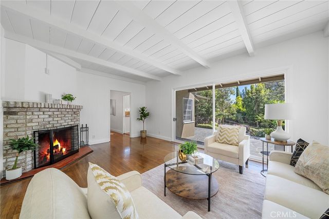 678 W Highland, Sierra Madre, CA 91024
