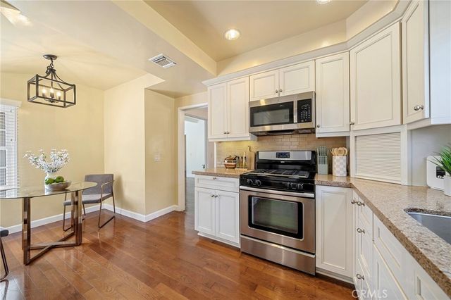 678 W Highland, Sierra Madre, CA 91024