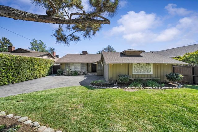 678 W Highland, Sierra Madre, CA 91024