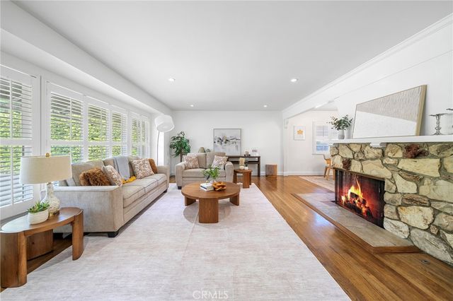 678 W Highland, Sierra Madre, CA 91024
