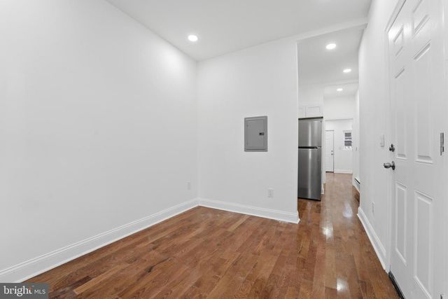 2851 W OAKDALE ST, Philadelphia, PA 19132