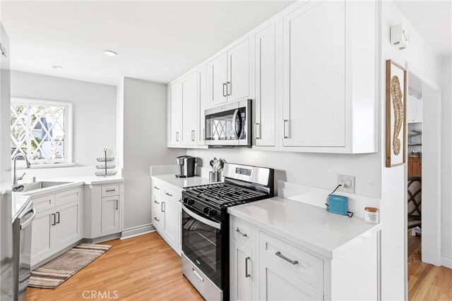 2104 E Ocean, Newport Beach, CA 92661