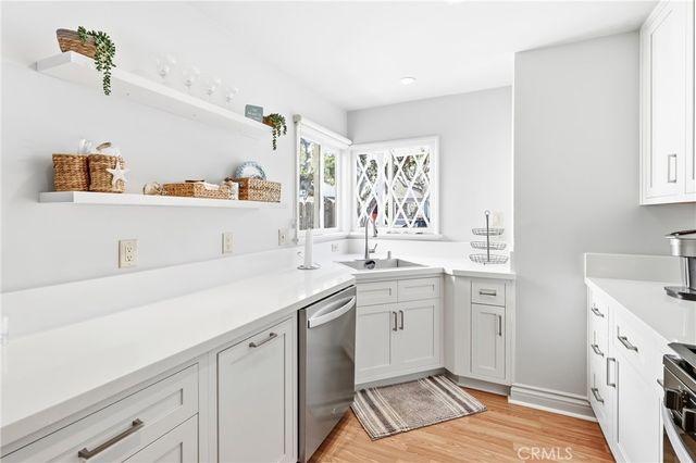 2104 E Ocean, Newport Beach, CA 92661