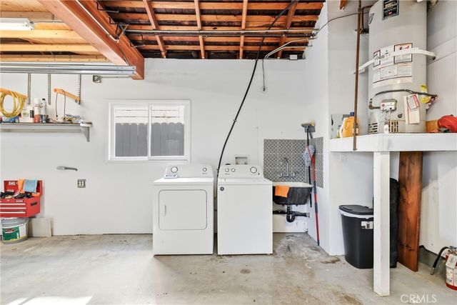 2104 E Ocean, Newport Beach, CA 92661