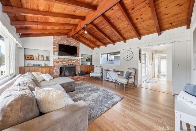 2104 E Ocean, Newport Beach, CA 92661