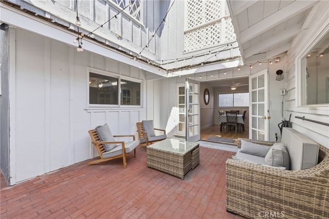 2104 E Ocean, Newport Beach, CA 92661
