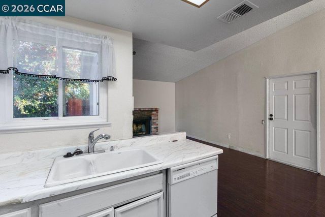 4066 S Royal Links Cir, Antioch, CA 94509