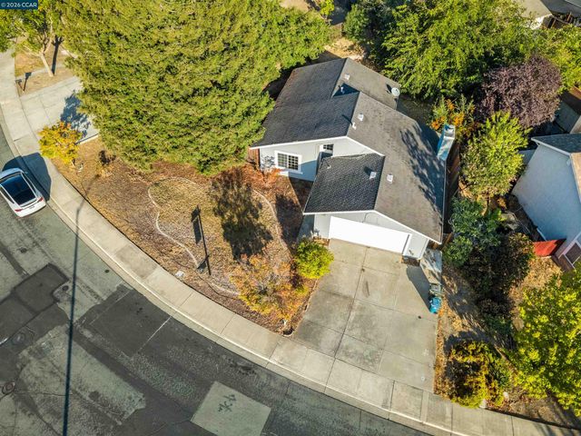4066 S Royal Links Cir, Antioch, CA 94509
