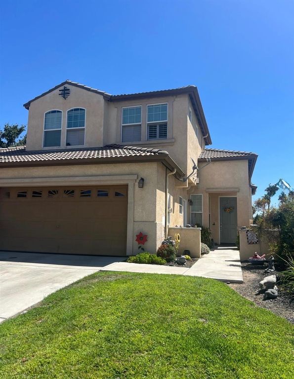 Image 1 of property listing at 2445 Como Corte, Chowchilla, CA 93610