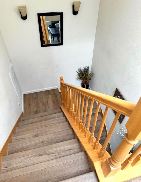 Image 15 of property listing at 2445 Como Corte, Chowchilla, CA 93610