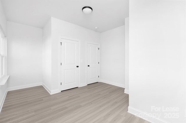9431 Weston Woods Lane, Charlotte, NC 28216
