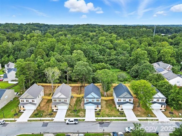 9431 Weston Woods Lane, Charlotte, NC 28216