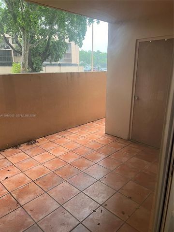 10625 SW 112th Avenue 106, Miami, FL 33176