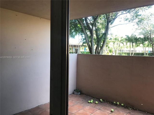 10625 SW 112th Avenue 106, Miami, FL 33176