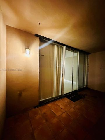 10625 SW 112th Avenue 106, Miami, FL 33176
