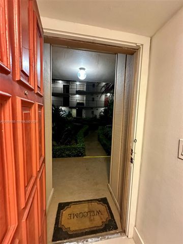 10625 SW 112th Avenue 106, Miami, FL 33176