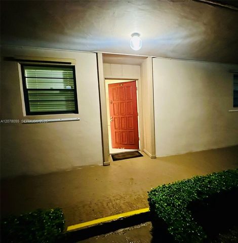 10625 SW 112th Avenue 106, Miami, FL 33176