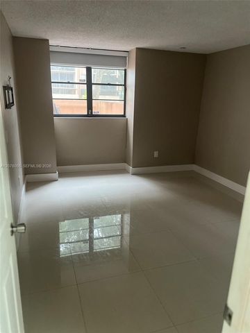 10625 SW 112th Avenue 106, Miami, FL 33176