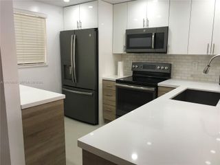 10625 SW 112th Avenue 106, Miami, FL 33176