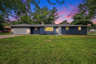838 N 450 W, Valparaiso, IN 46385