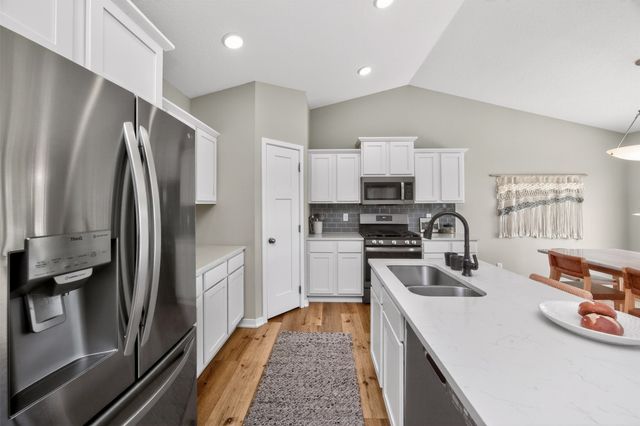 1245 Cedar Street, Waukee, IA 50263