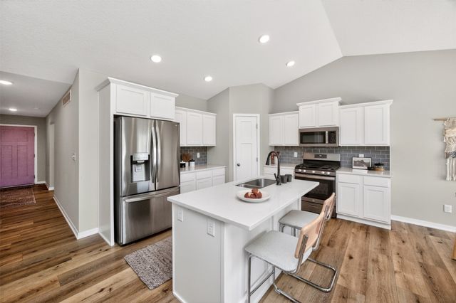 1245 Cedar Street, Waukee, IA 50263