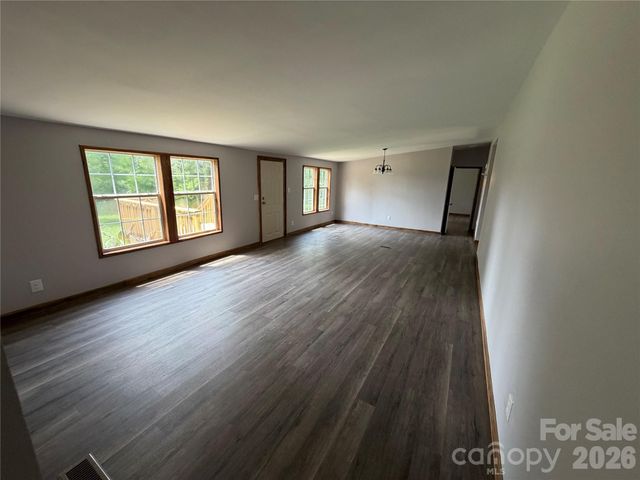2521 Gaffney Road, Mooresboro, NC 28114