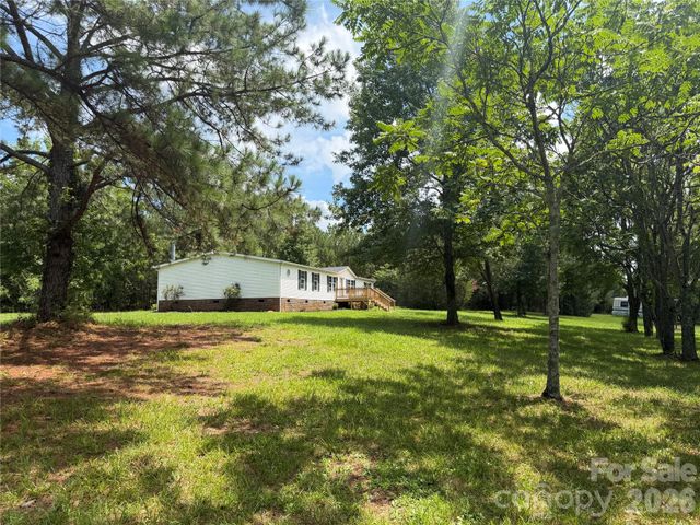 2521 Gaffney Road, Mooresboro, NC 28114
