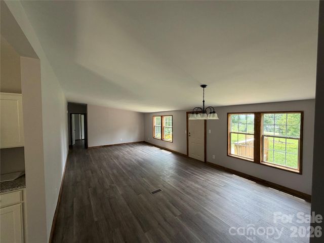 2521 Gaffney Road, Mooresboro, NC 28114