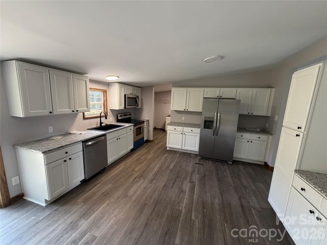 2521 Gaffney Road, Mooresboro, NC 28114
