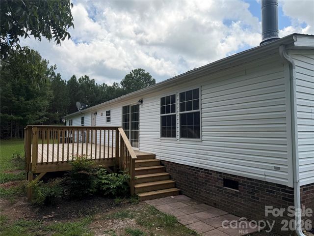 2521 Gaffney Road, Mooresboro, NC 28114